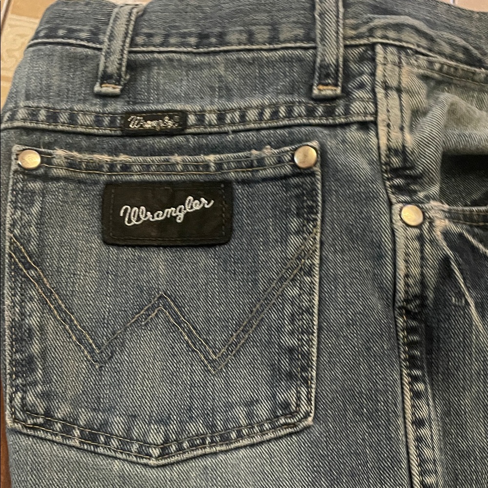 Wrangler Men's Slim Straight Jeans - Faded Blue Denim